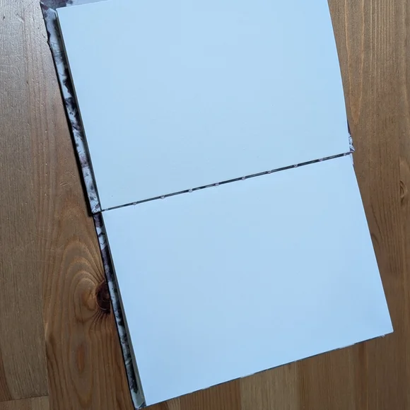 Abstract Leaf Print Notebook - Picture 4 of 6